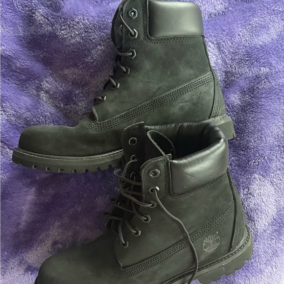 Black Timberland Women's - Picture 6 of 9